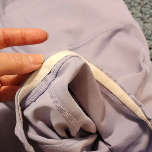 High-Rise Purple Bike Shorts for Active Comfort - Picture 3 of 4